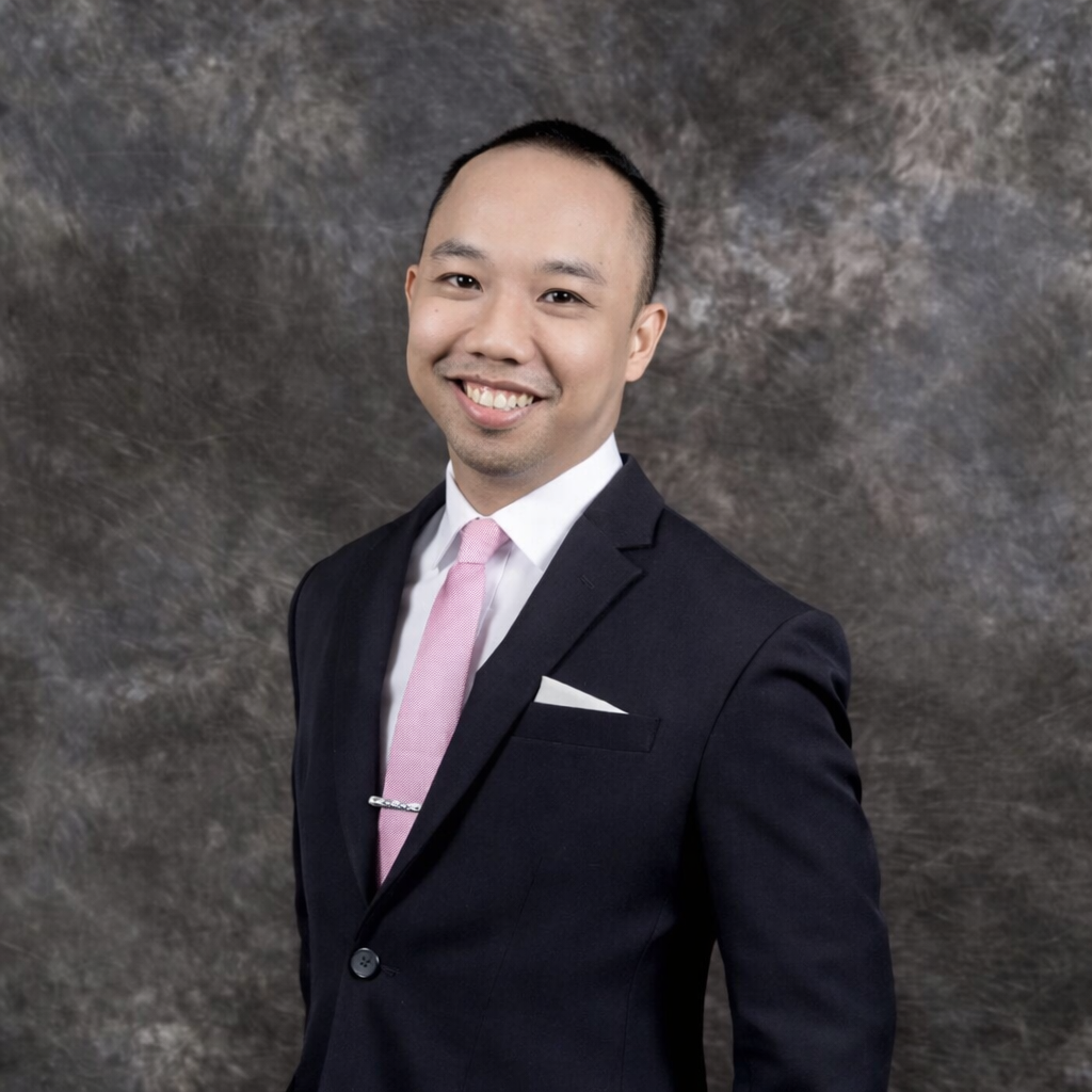 PH- LPY headshot.png