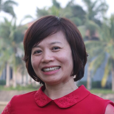 Thuy.jpg