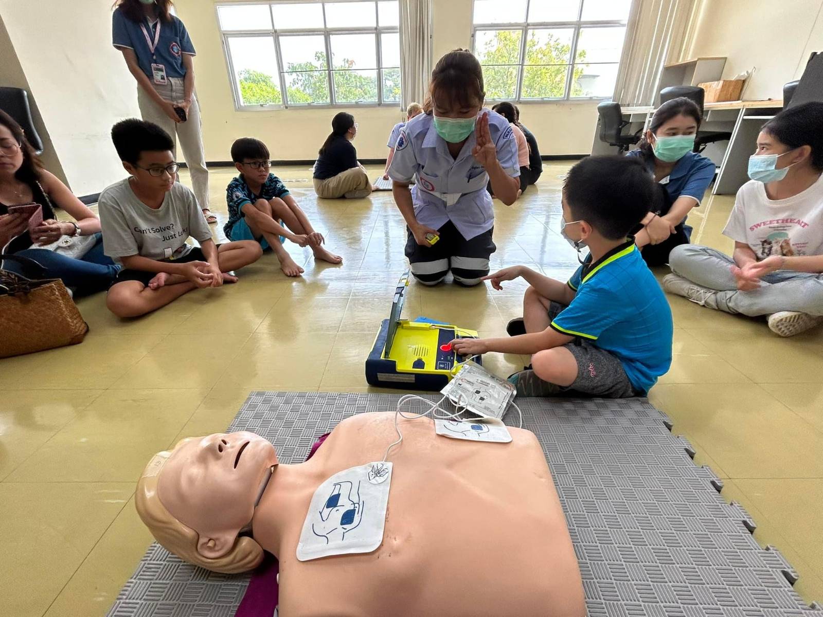 CPR demonstration as part of the education program CPR demonstration as part of the education program